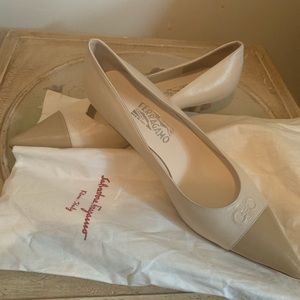Ferragamo Ganchini pumps